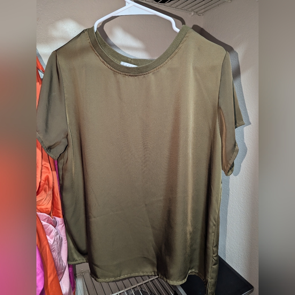 Green Short Sleeve T-Shirt Relaxed Fit